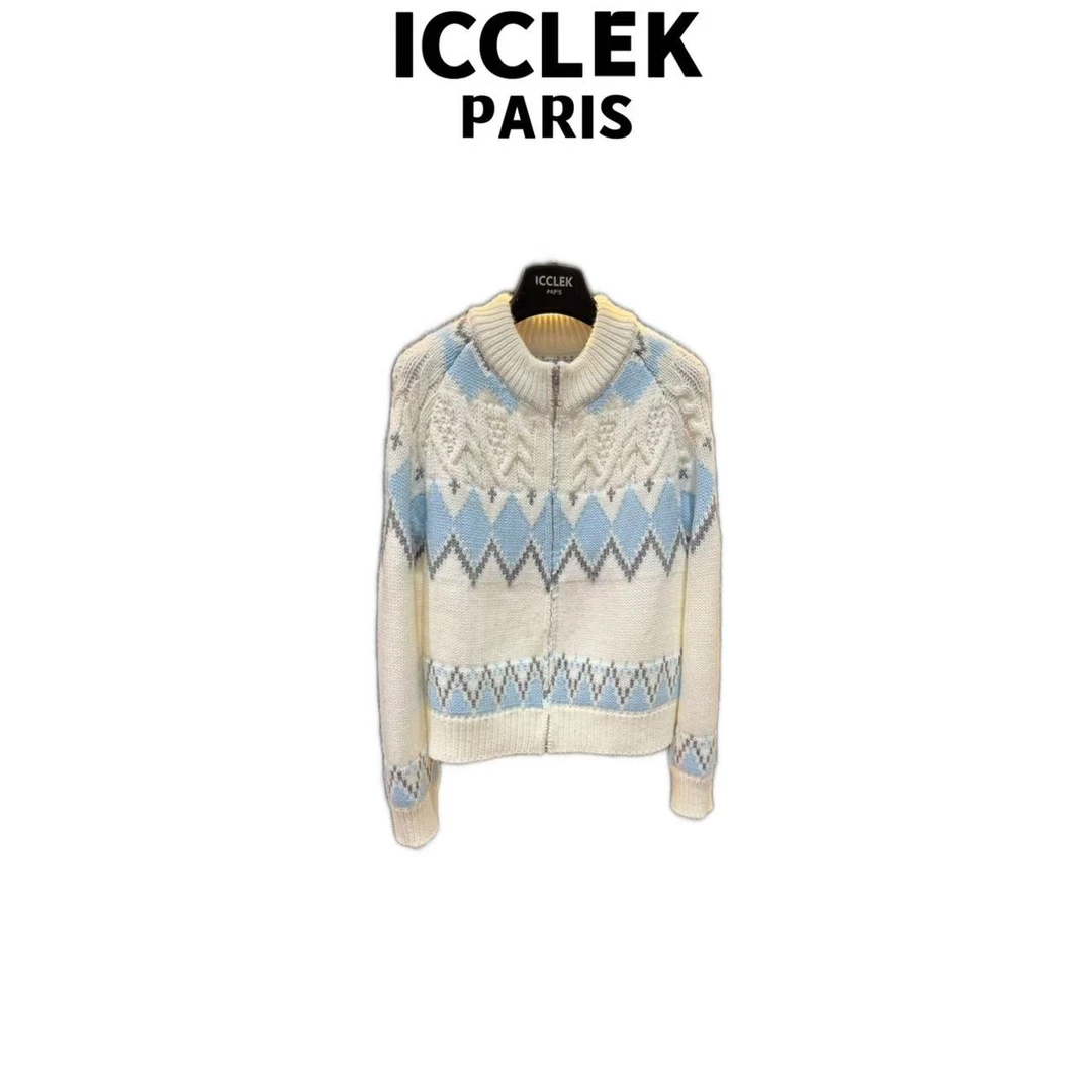 ICCLEK 秋冬新款白色圆领费尔岛系列长袖针织开衫上衣 - 9307