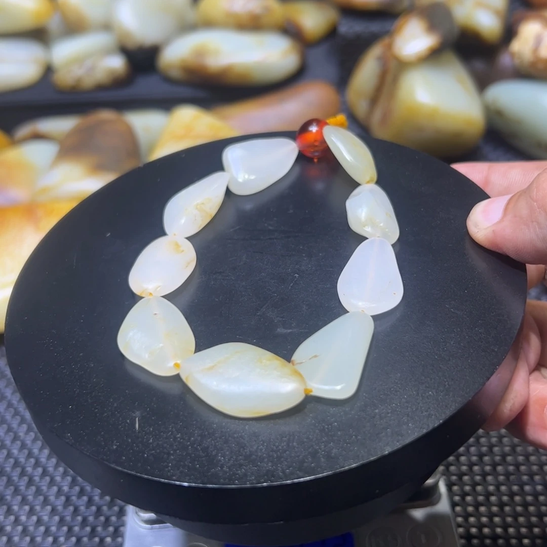 和田玉（子料）未镶嵌颈饰33