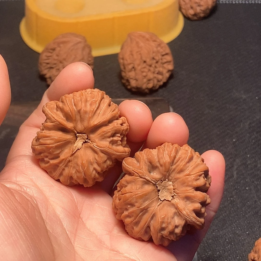 吊坠文玩核桃凹底钉子三棱