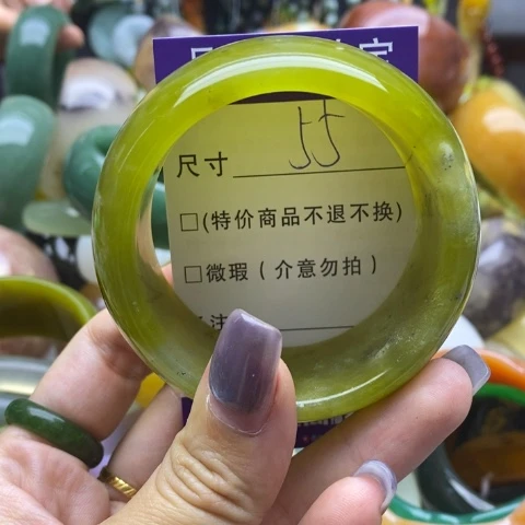 未镶嵌蛇纹石玉手镯