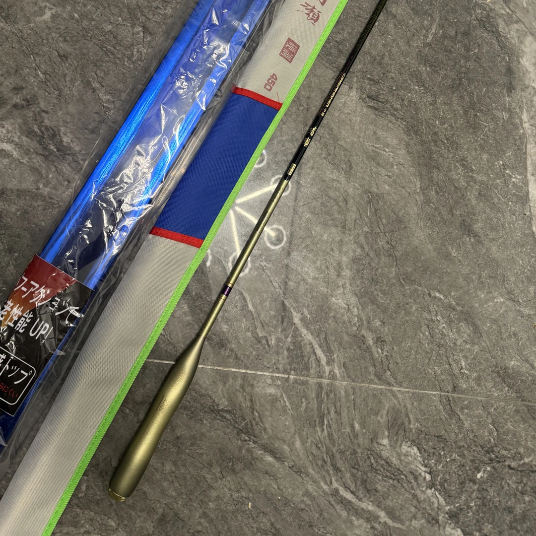 小继清濑超轻高碳鲫鱼竿28调硬式台钓竿手感轻盈舒适