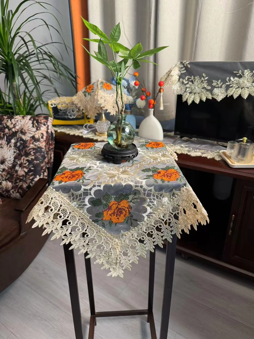 橘色牡丹手工刺绣玻璃纱桌布60CM方形（60*60cm)820-1