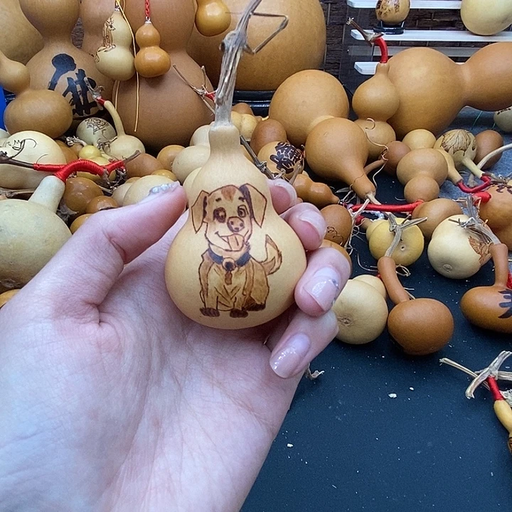 逍***帝香榧木葫芦工艺品