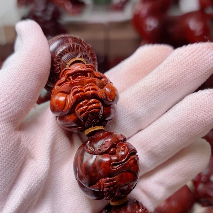 帅***飞檀香紫檀（小叶紫檀）