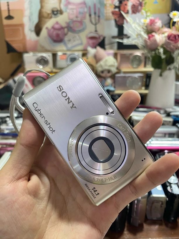 9新 Sony/索尼 索尼w530 1400w像素 4倍光学变焦