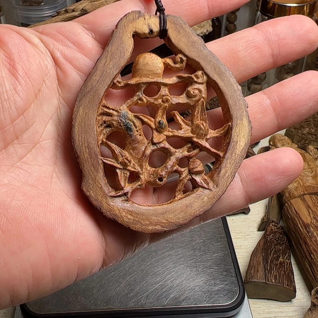 沉香碎屑沉香柬埔寨沉香