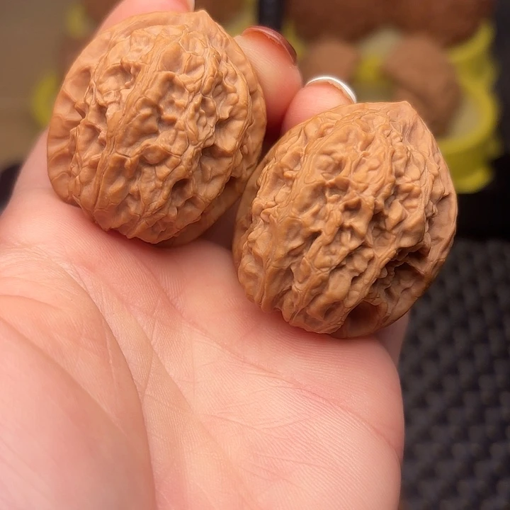 文玩核桃吊坠36野生小众核桃