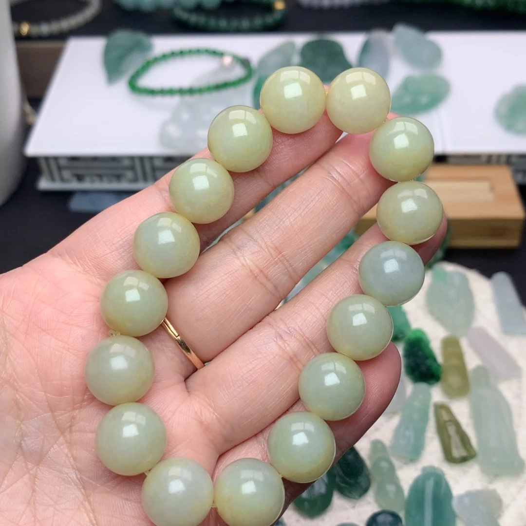 未镶嵌定制翡翠手串