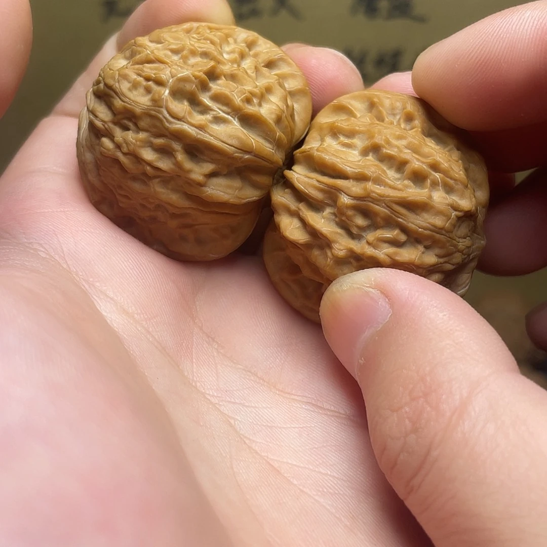 文玩核桃把件磨盘