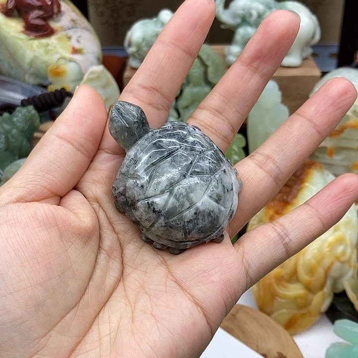 岫玉未镶嵌手把件