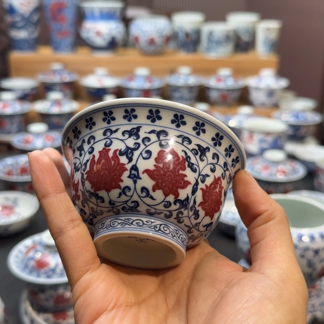 麒***果缠枝莲釉里红压手杯原矿杯子