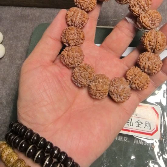 金刚菩提手串七瓣大金刚手串，22左右，原生态的籽，精挑同树籽