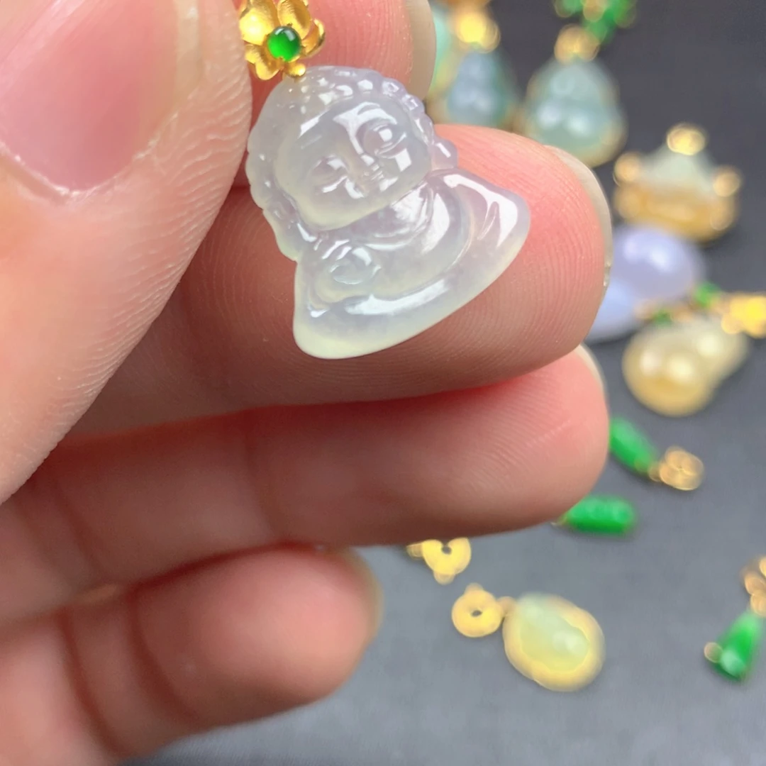 【闪购商品】颈饰18K金镶嵌翡翠翡翠
