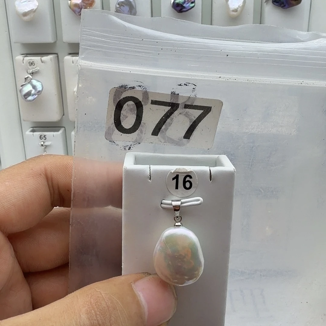 淡水珍珠颈饰合金