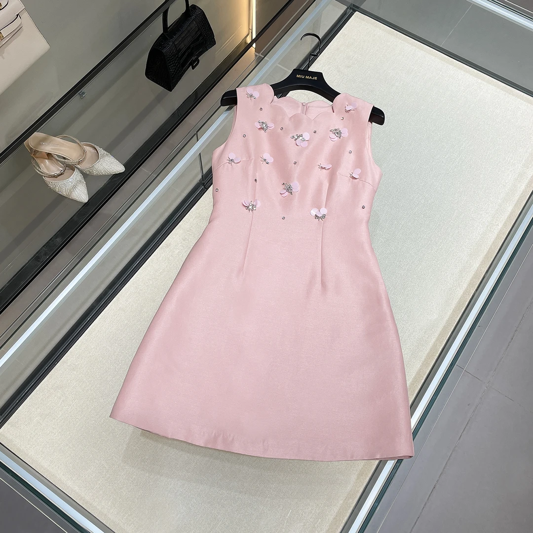 新款高奢钉钻百搭气质连衣裙女DY3805