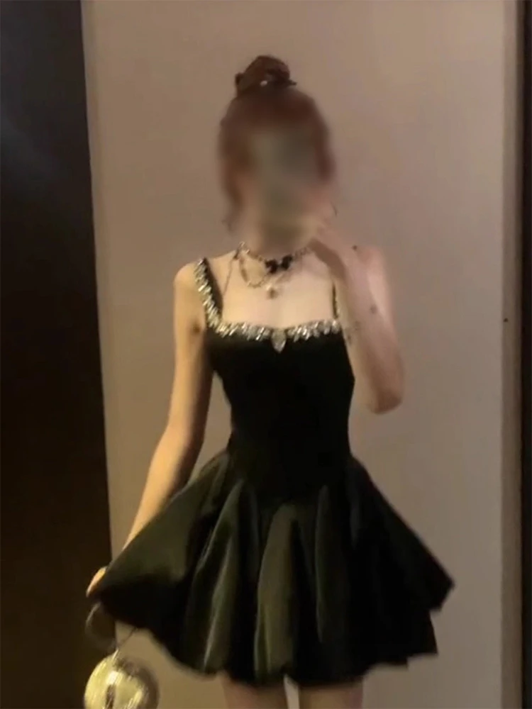 K10095微胖mm法式赫本风镶钻高级感设计吊带裙女修身超好看连衣裙