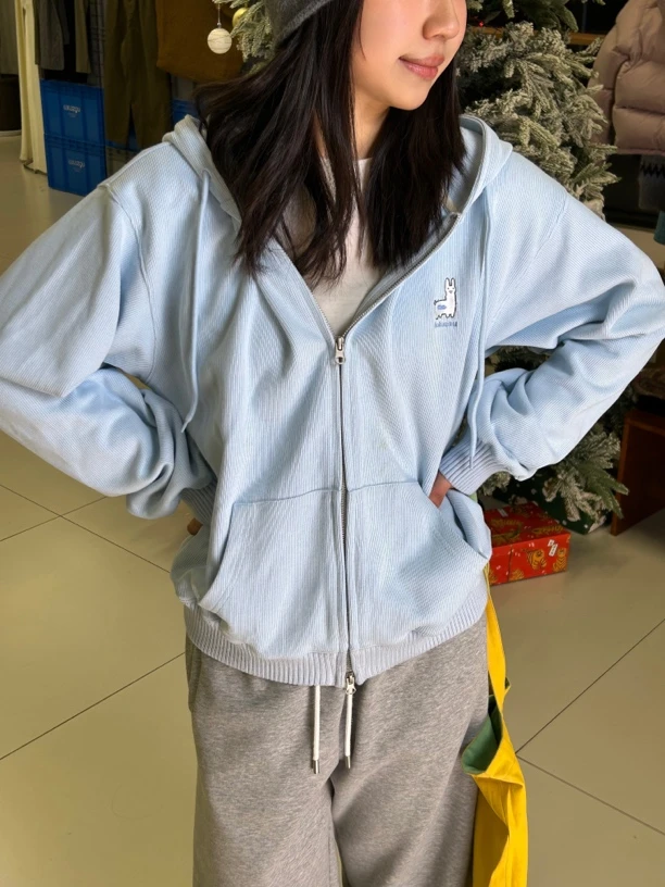 luluzou羊驼坑条外套