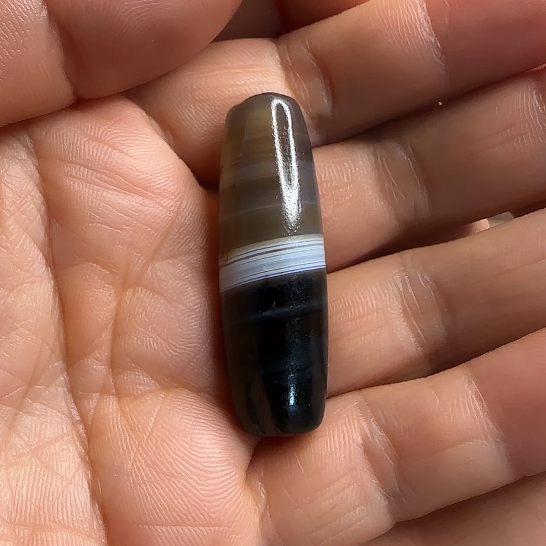 江***己未镶嵌颈饰玛瑙/玉髓