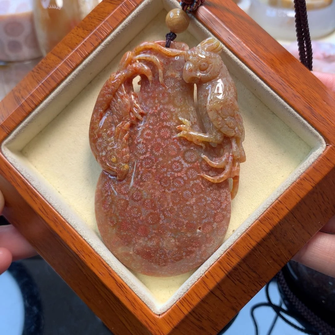 硅化珊瑚（珊瑚玉）未镶嵌颈饰400