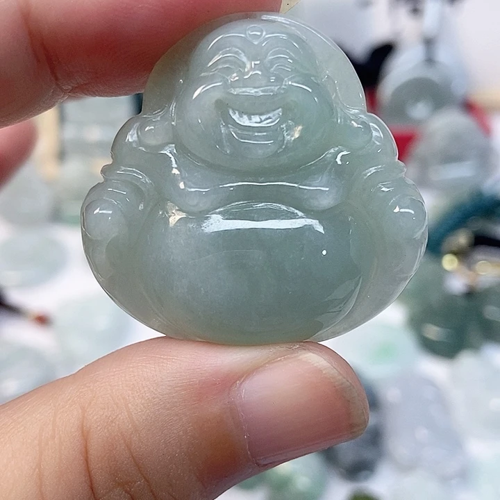 翡翠未镶嵌颈饰佛公