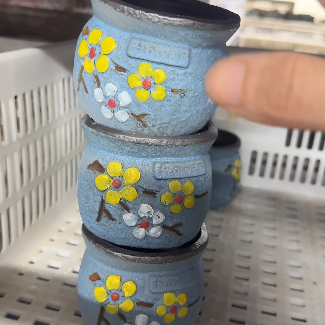 3个4047微瑕脱釉福利局绿植多肉盆［凑9元包邮24小时发］