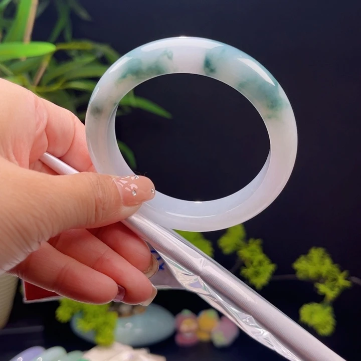 未镶嵌手镯翡翠57