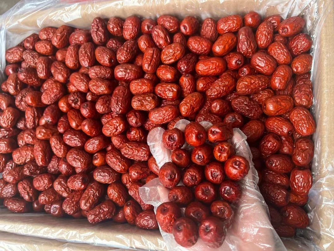 新疆若芜枣超特级红枣 色泽鲜亮,皮薄肉厚 实肉 足干 饱满