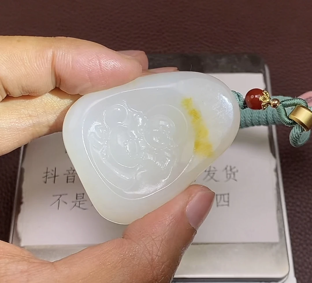 p1.19和田玉挂件多样性拍一发一未镶嵌114