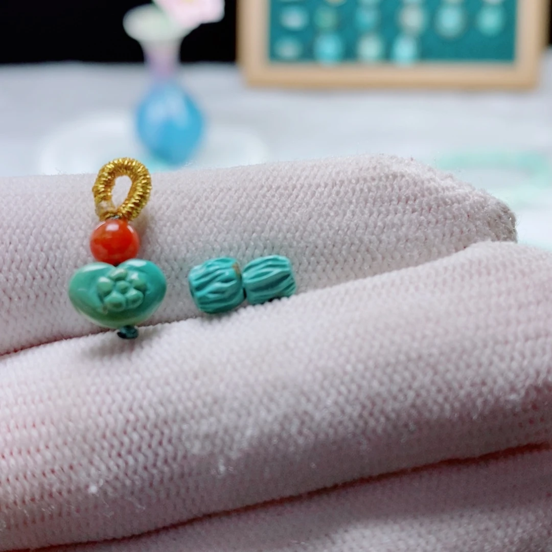 南红玛瑙未镶嵌颈饰财****?