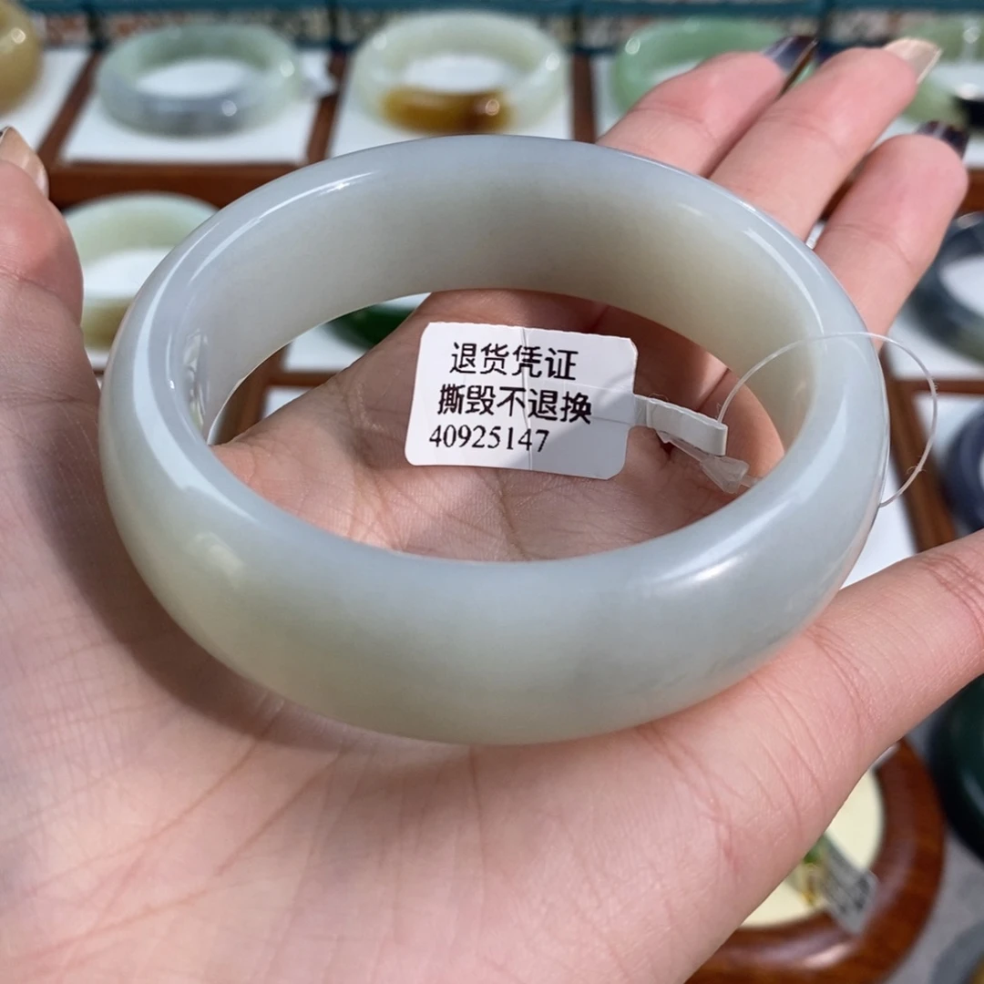 和田玉未镶嵌手镯且末白玉飘青花59➕