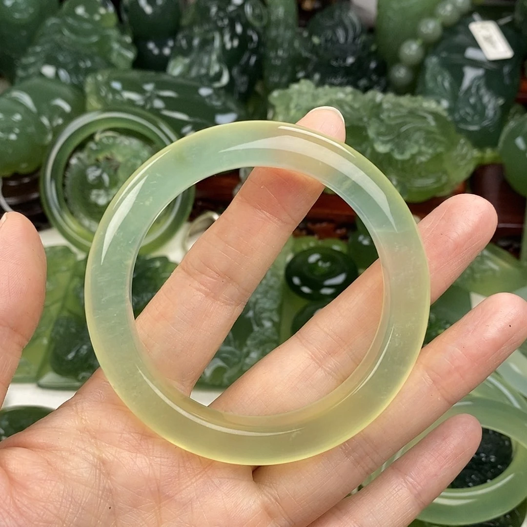 6***6岫玉未镶嵌手镯手镯