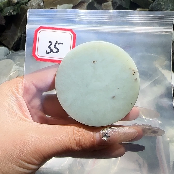 和田玉未镶嵌珠宝半成品