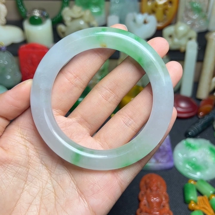 吊坠滴血莲花菩提