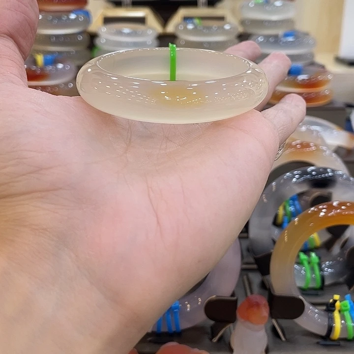 玛瑙/玉髓未镶嵌手镯7