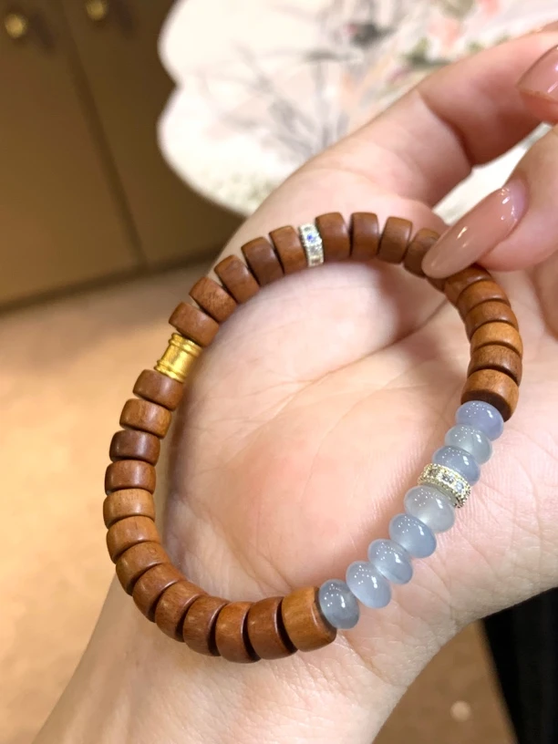 中国风天然缅甸翡翠珠串(随机一条）