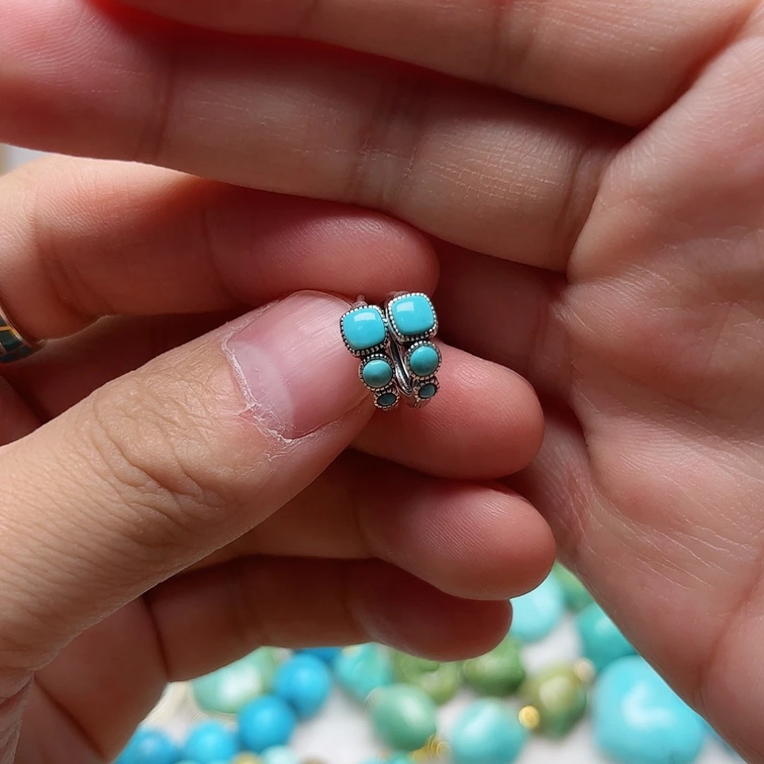 未镶嵌绿松石珠宝奇石