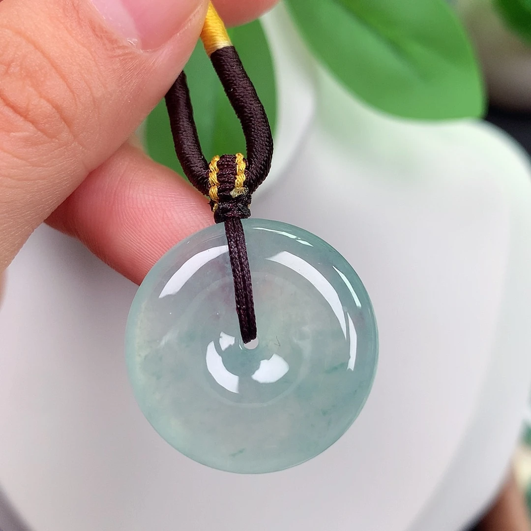 颈饰未镶嵌翡翠平安扣 28.1x5.7mm