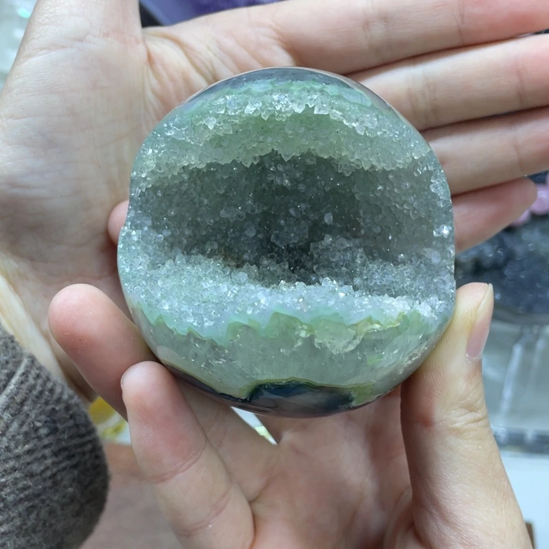 h***a大型摆件（非配饰）水晶未镶嵌