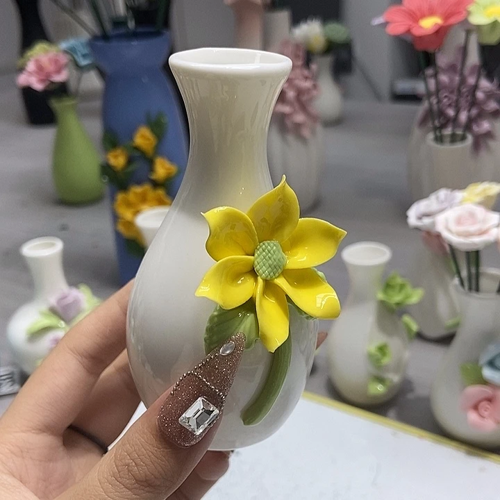 陶瓷纯手工捏花设计