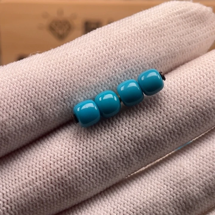 绿松石未镶嵌珠宝奇石5.7