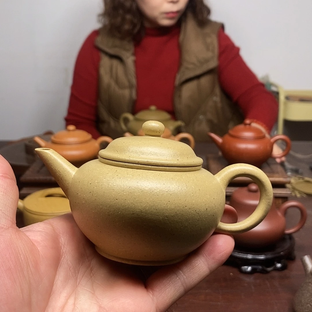 蚩***尤茶壶紫砂本山绿泥～～