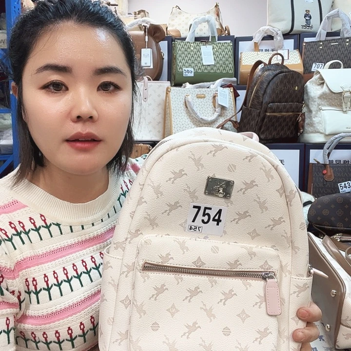 PVC包包包包包包包包