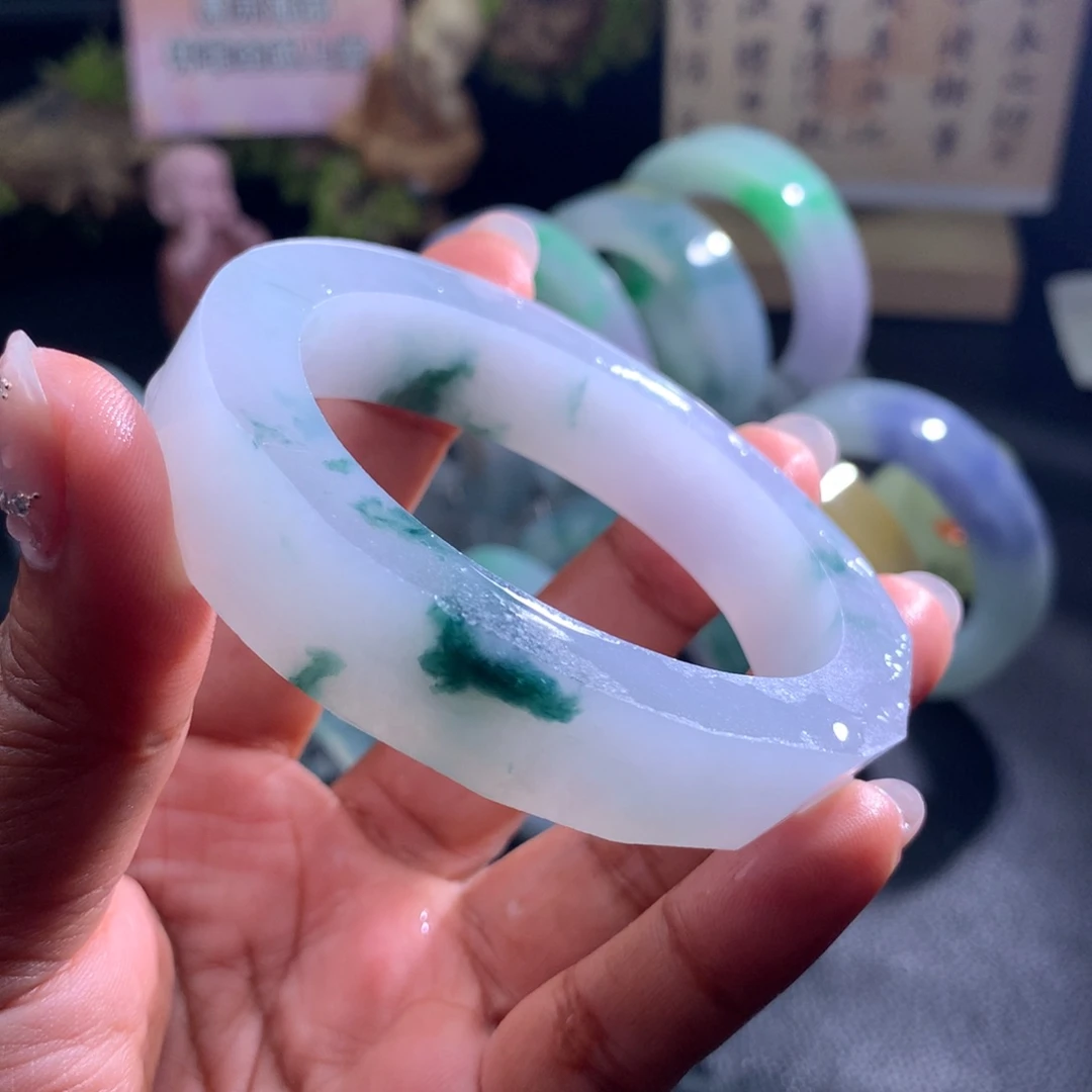 定制翡翠手镯未镶嵌随****