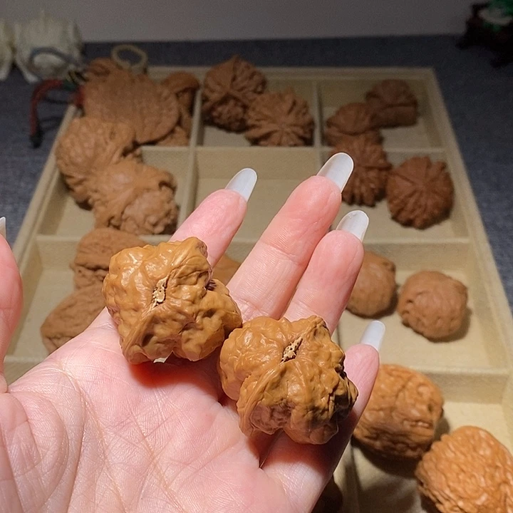 悟***空文玩核桃把件蘑菇云