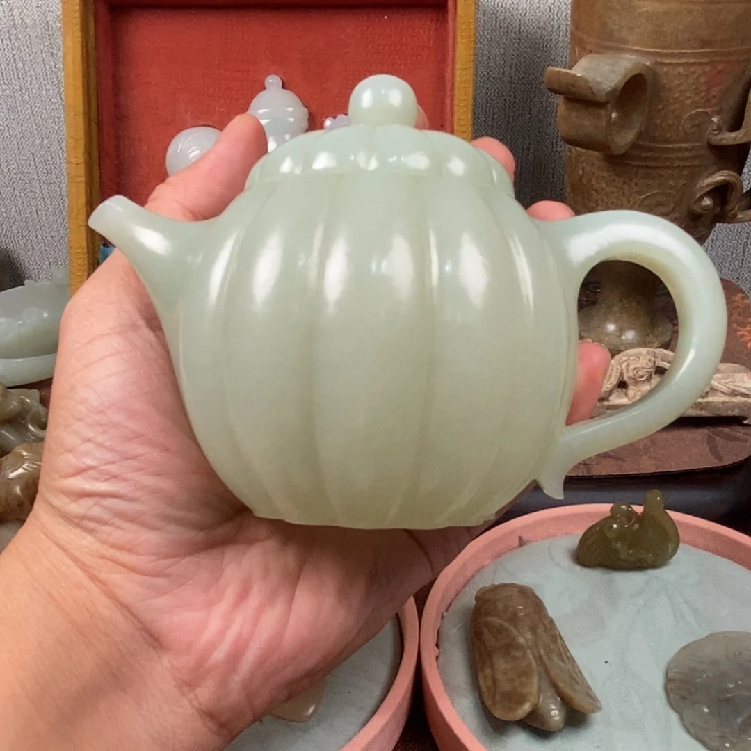 云***直非常精美的器皿件