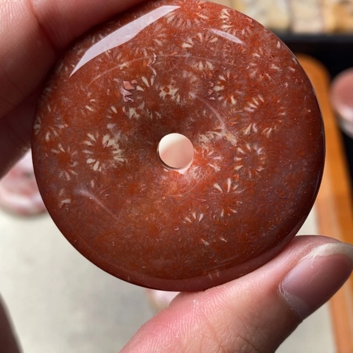 硅化玉颈饰未镶嵌浪**涯