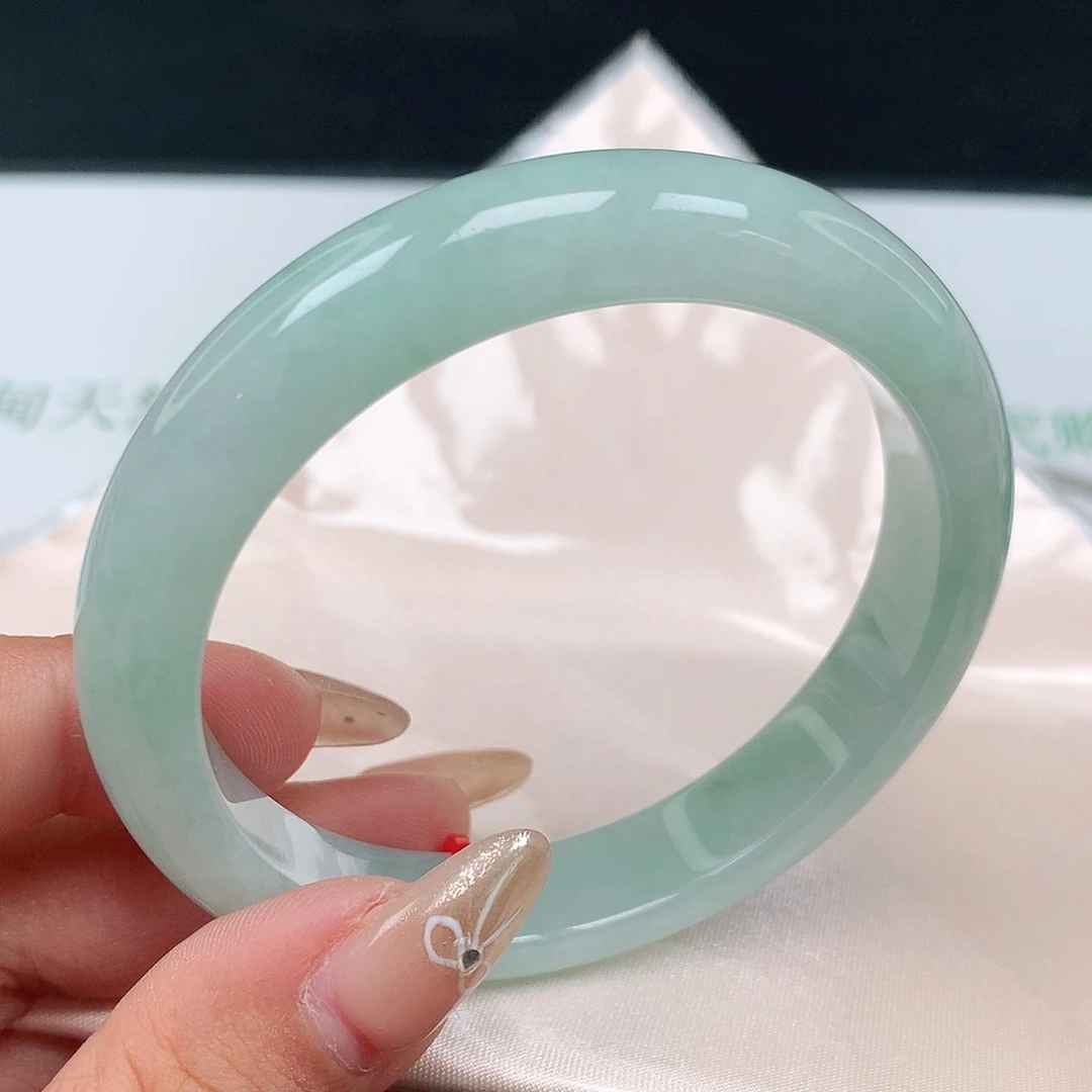 未镶嵌手镯翡翠1748