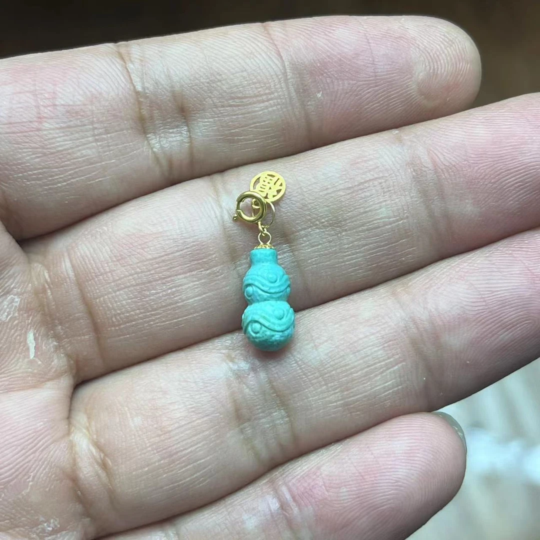 湖北天然原矿绿松石葫芦吊坠