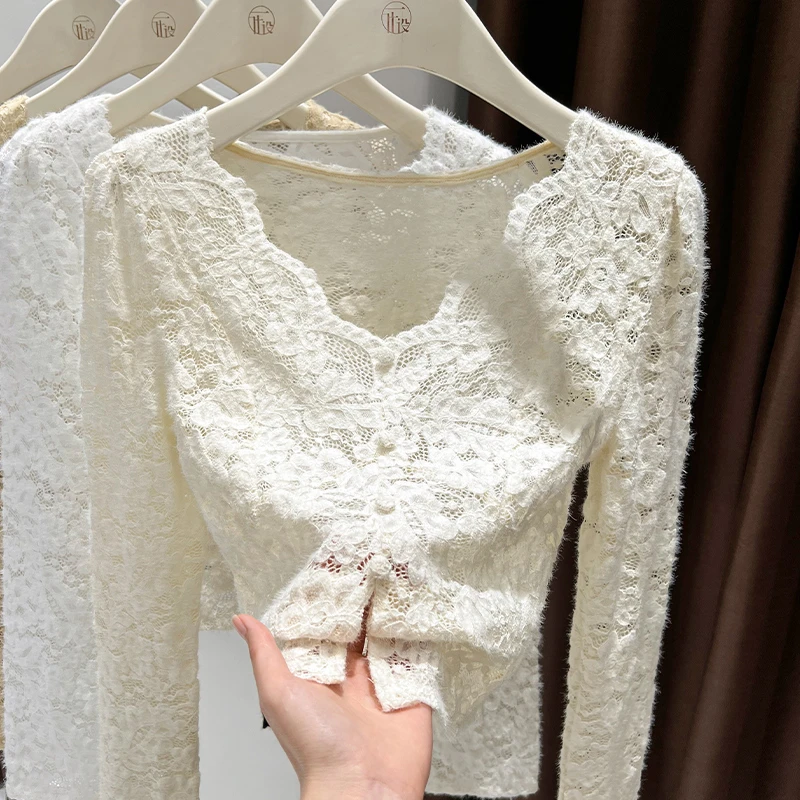 短款上衣设计感镂空蕾丝打底衫女款秋季薄透长袖花边V领套头内搭