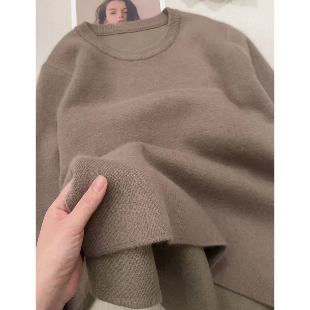 【奶咖】长袖时尚百搭宽松保暖加厚圆领秋冬套头毛衣